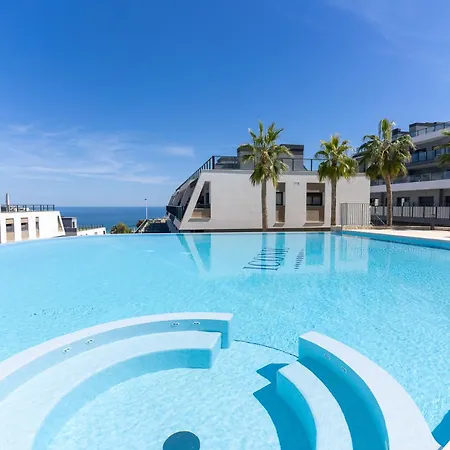 Rentafive Iconic Piscina Terraza Apartment
